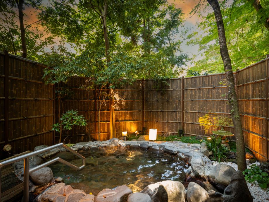 Open-air hot spring bath surrounded by nature at Hotel Nanpuso in Hakone-Yumoto
