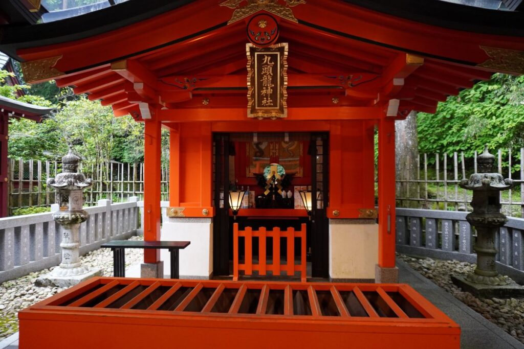 Kuzuryu Shrine located within the Hakone Shrine grounds