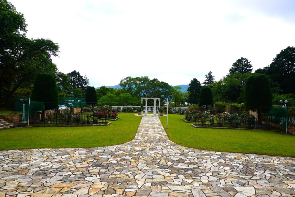 Rose garden at Hotel de Yama