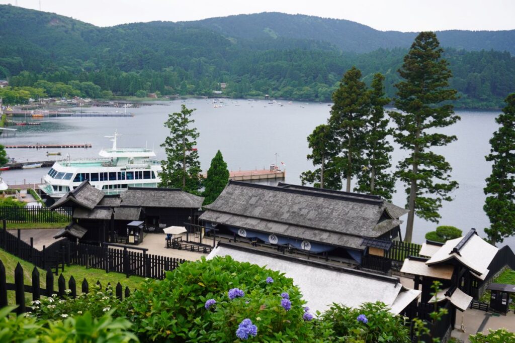 Panoramic view of Hakone Checkpoint and Lake Ashi from the watchtower.